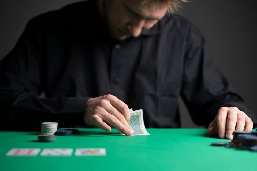 How to Bounce Back from a Bad Beat in Poker: Mental Recovery Tips for Poker Players